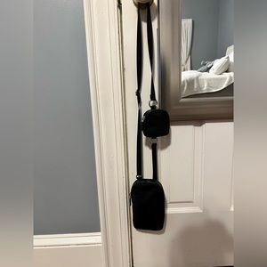 Lululemon modular phone crossbody bag
